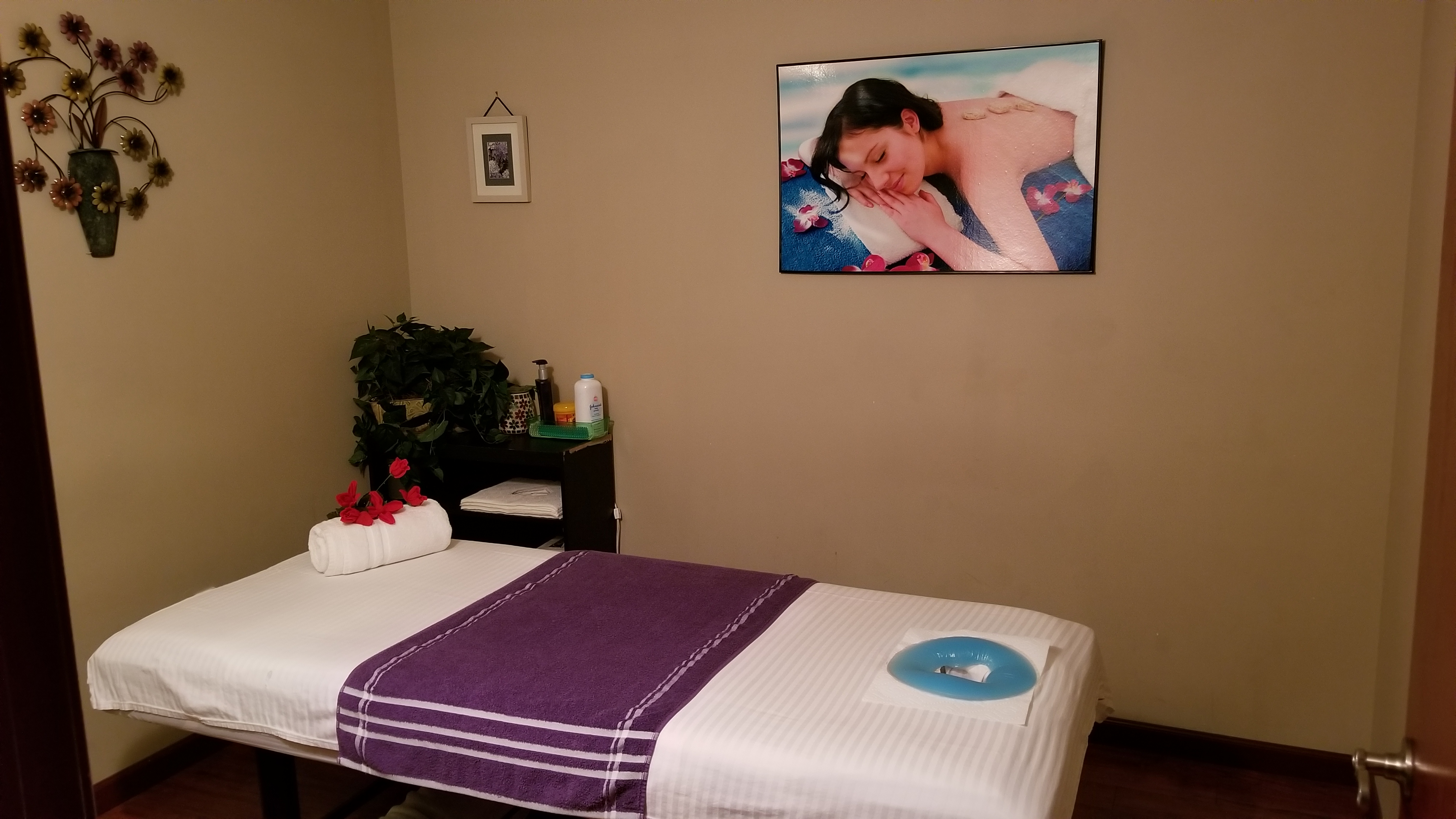 Nirvana Asian Massage Image